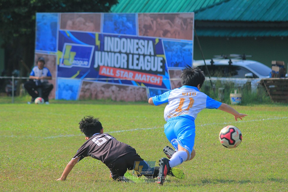 ijlu11 big21 plate proball football vs jips soccer
