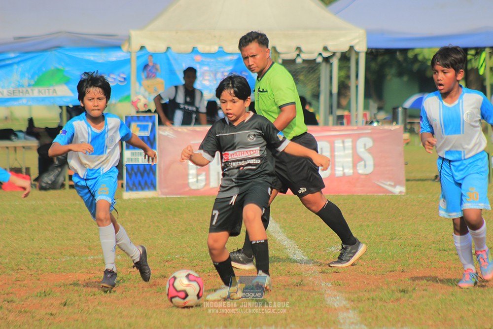 ijlu11 big21 plate proball football vs jips soccer
