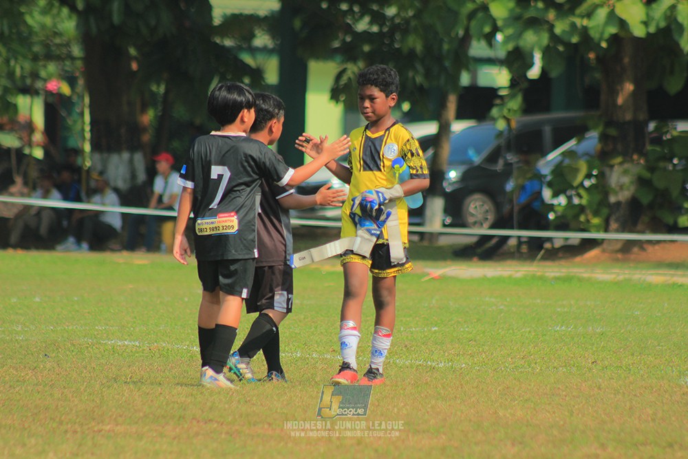 ijlu11 big21 plate proball football vs jips soccer