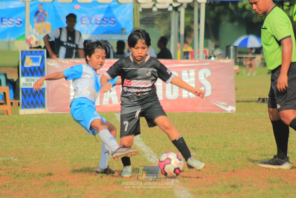 ijlu11 big21 plate proball football vs jips soccer