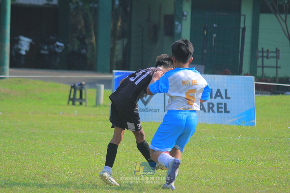 ijlu11 big21 plate proball football vs jips soccer