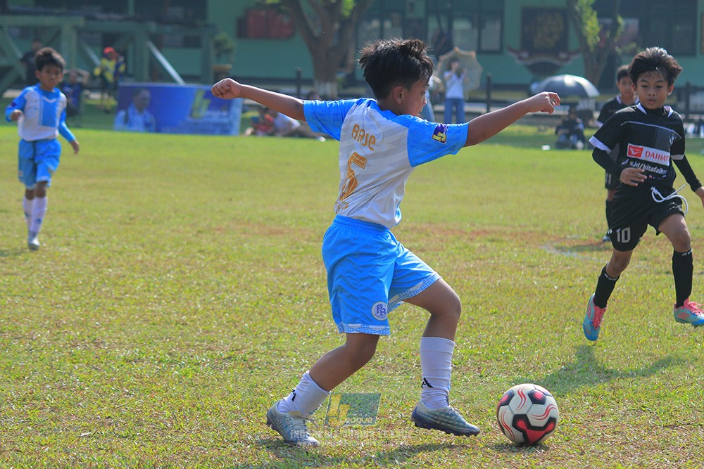 ijlu11 big21 plate proball football vs jips soccer