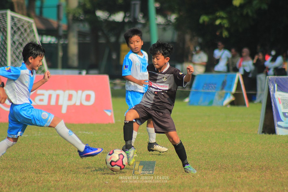 ijlu11 big21 plate proball football vs jips soccer