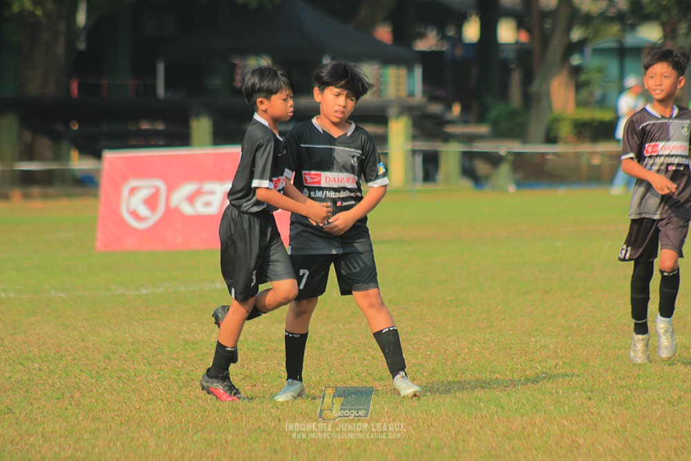 ijlu11 big21 plate proball football vs jips soccer