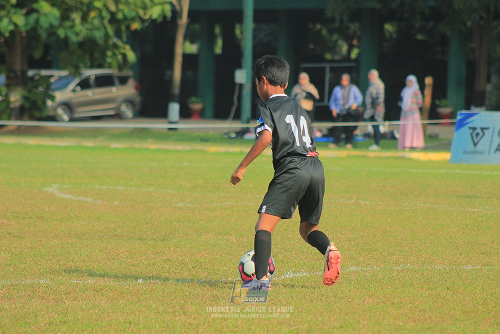 ijlu11 big21 plate proball football vs jips soccer