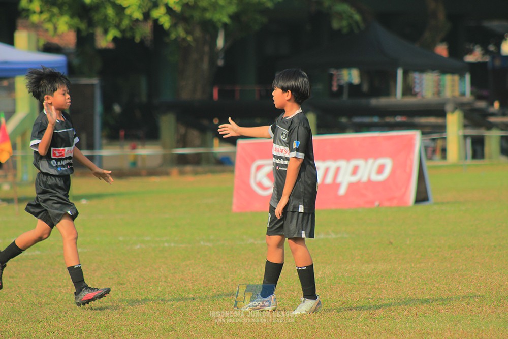 ijlu11 big21 plate proball football vs jips soccer