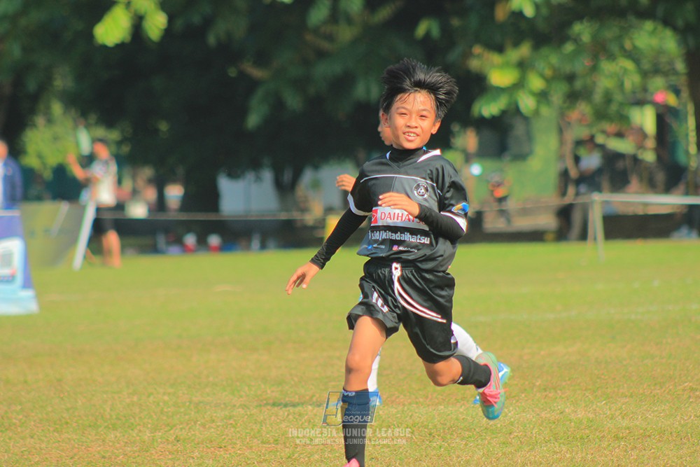 ijlu11 big21 plate proball football vs jips soccer