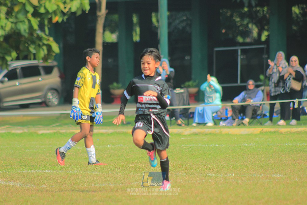 ijlu11 big21 plate proball football vs jips soccer