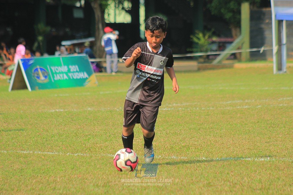 ijlu11 big21 plate proball football vs jips soccer