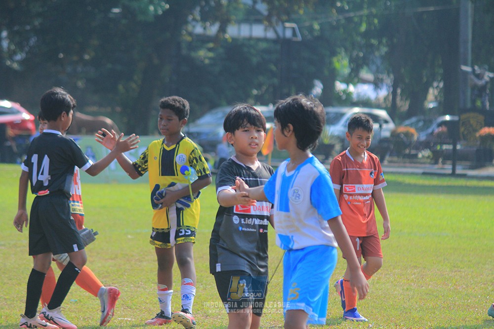ijlu11 big21 plate proball football vs jips soccer