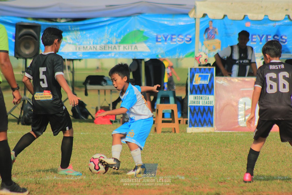 ijlu11 big21 plate proball football vs jips soccer