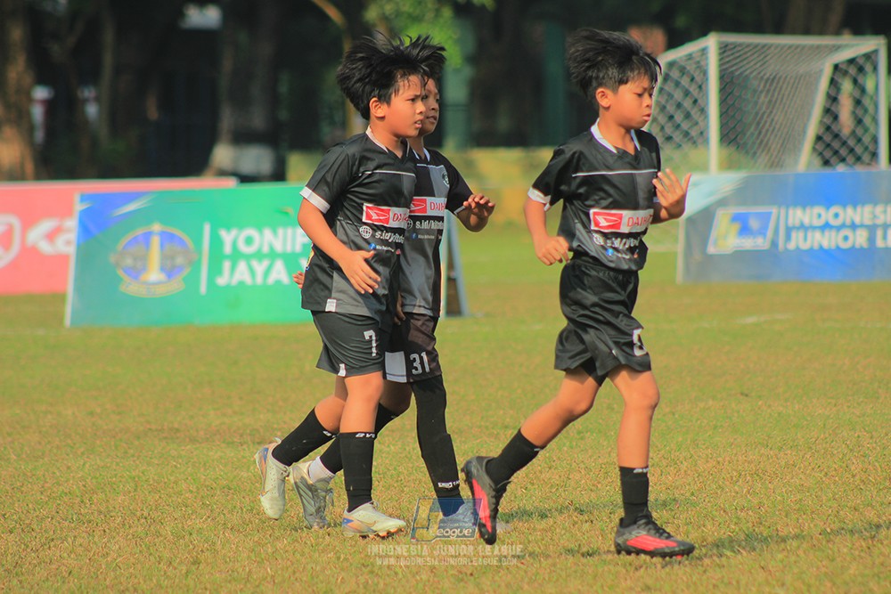 ijlu11 big21 plate proball football vs jips soccer