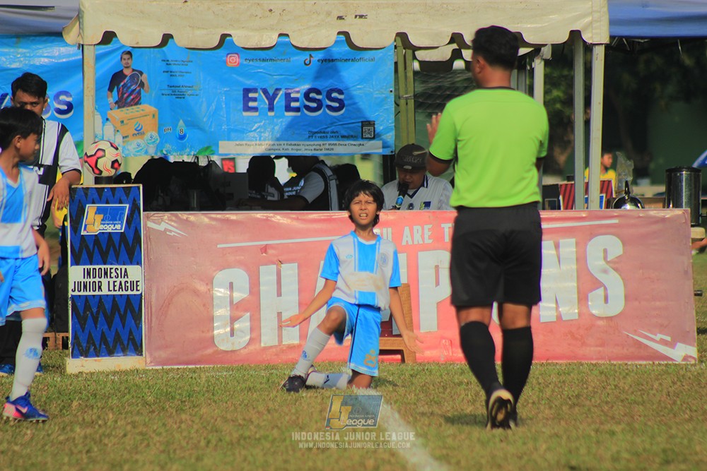ijlu11 big21 plate proball football vs jips soccer