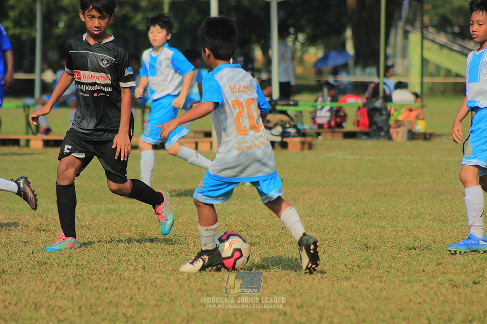 ijlu11 big21 plate proball football vs jips soccer