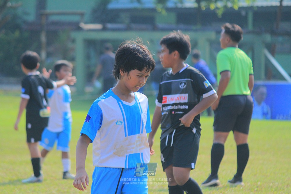 ijlu11 big21 plate proball football vs jips soccer