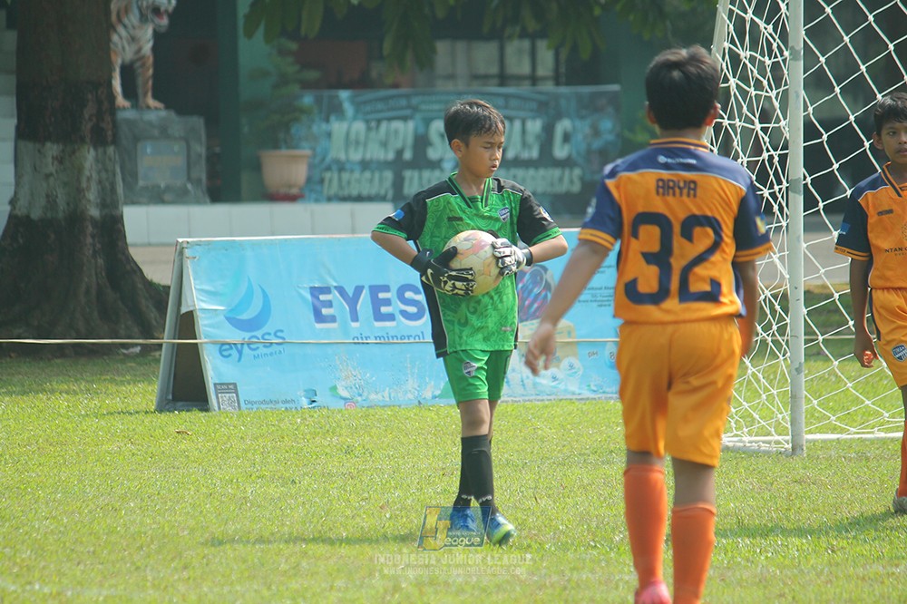 ijlu11 big21 plate timah united vs proball football