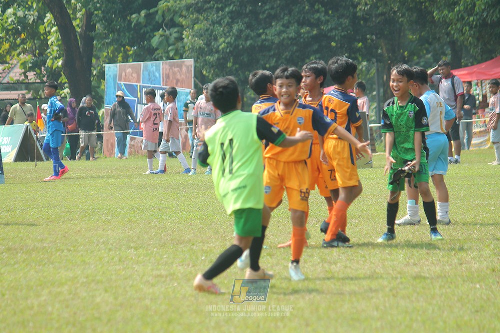 ijlu11 big21 plate timah united vs proball football