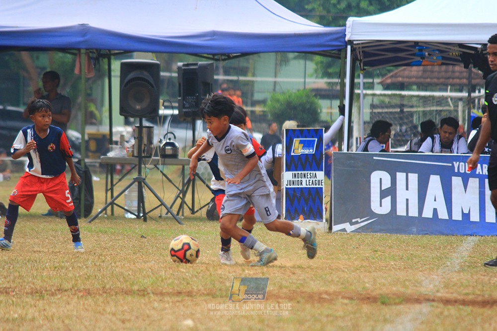 ijlu11 big8 190726 asia football school vs binna banua fc