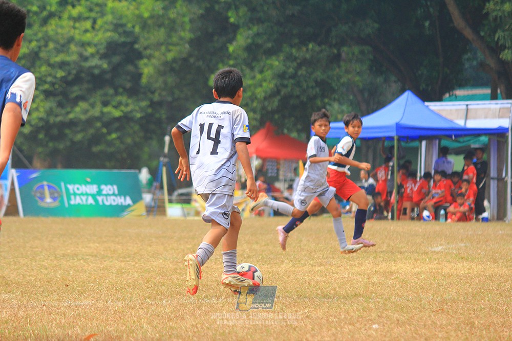 ijlu11 big8 190726 asia football school vs binna banua fc