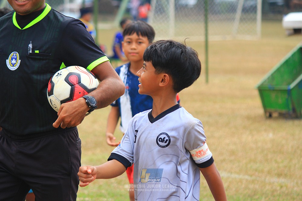 ijlu11 big8 190726 asia football school vs binna banua fc