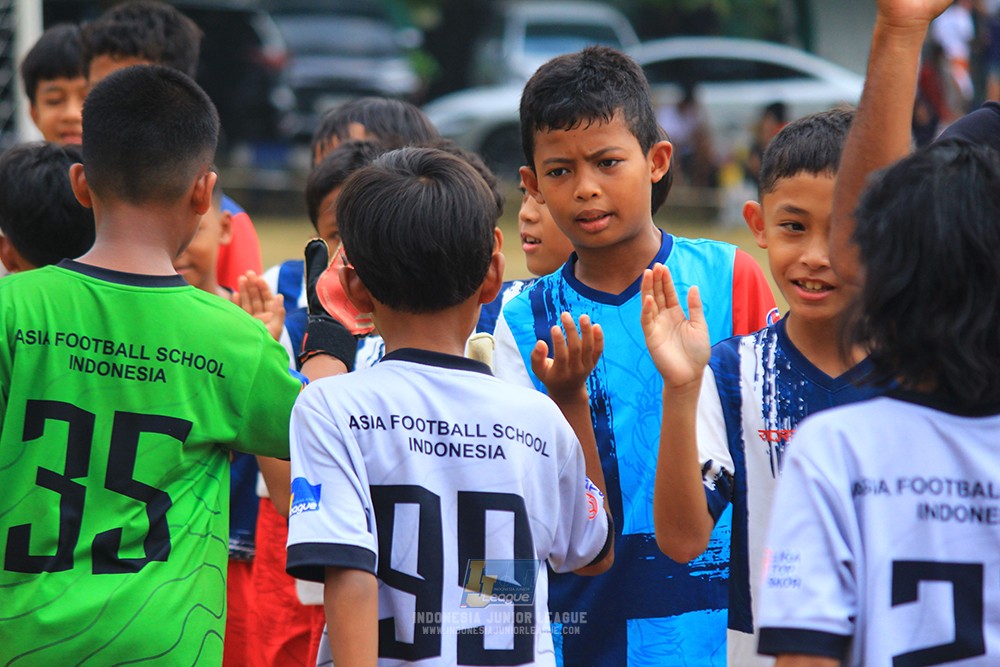 ijlu11 big8 190726 asia football school vs binna banua fc