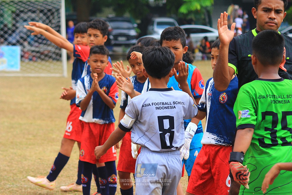 ijlu11 big8 190726 asia football school vs binna banua fc