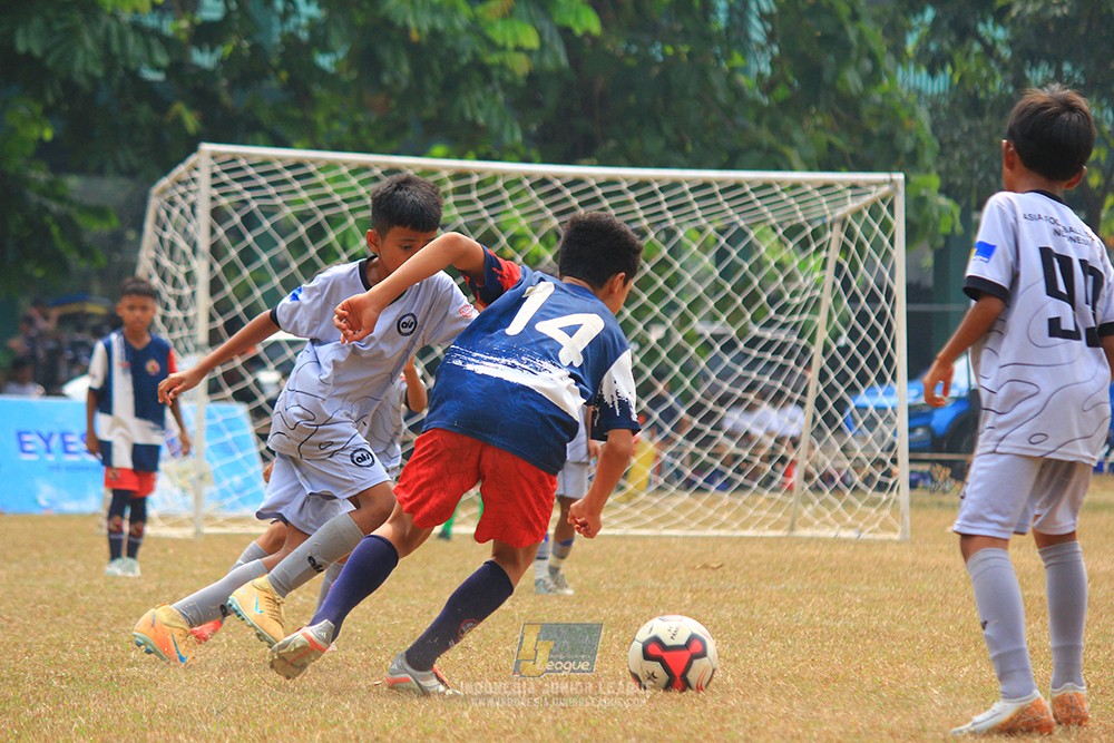 ijlu11 big8 190726 asia football school vs binna banua fc