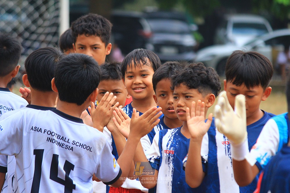 ijlu11 big8 190726 asia football school vs binna banua fc