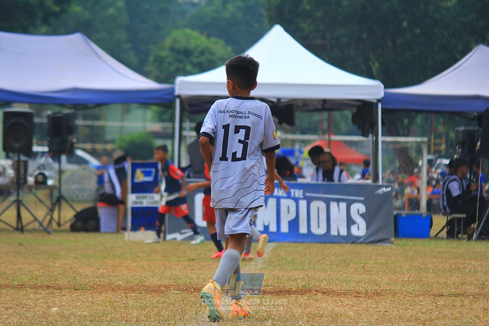 ijlu11 big8 190726 asia football school vs binna banua fc