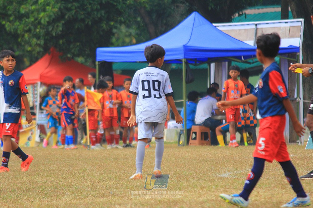 ijlu11 big8 190726 asia football school vs binna banua fc