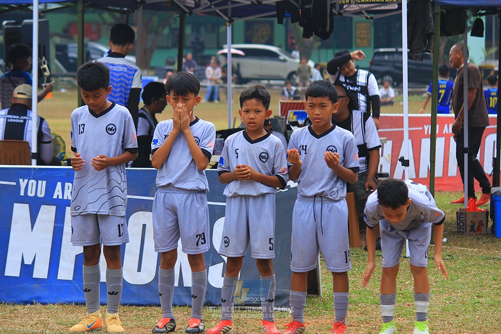 ijlu11 big8 190726 asia football school vs binna banua fc