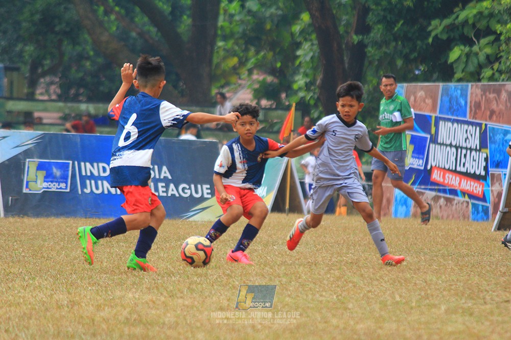 ijlu11 big8 190726 asia football school vs binna banua fc