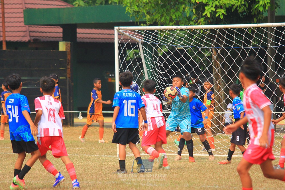 ijlu11 big8 190726 farama fc vs steelford united