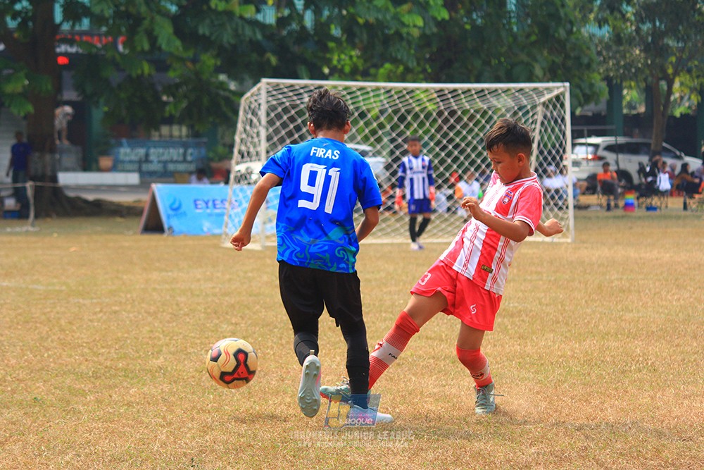 ijlu11 big8 190726 farama fc vs steelford united
