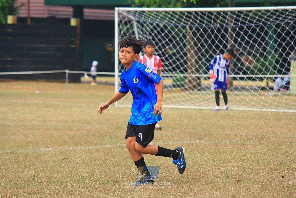 ijlu11 big8 190726 farama fc vs steelford united