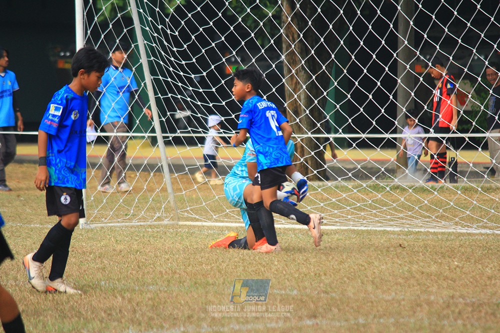 ijlu11 big8 190726 farama fc vs steelford united