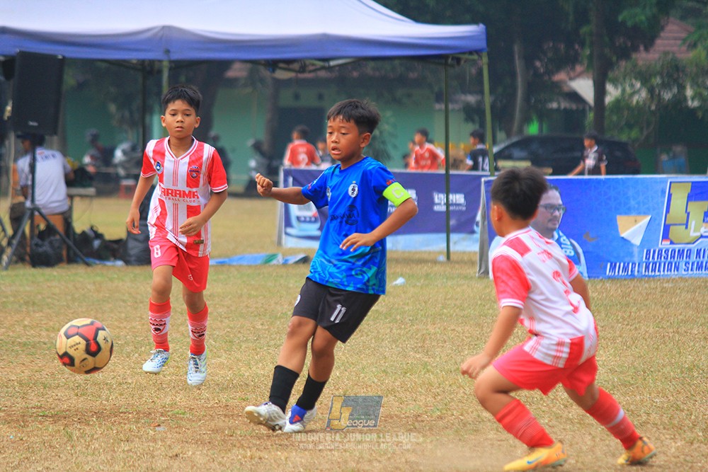 ijlu11 big8 190726 farama fc vs steelford united