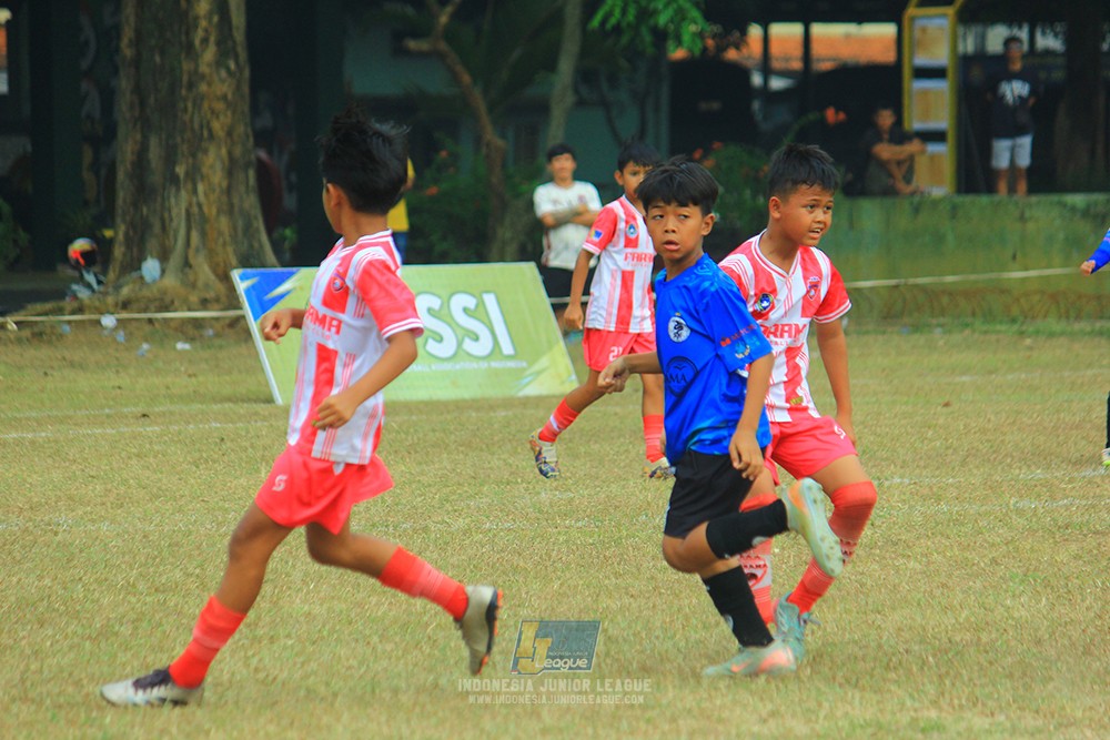 ijlu11 big8 190726 farama fc vs steelford united