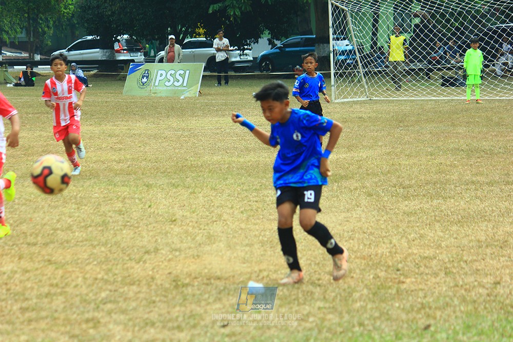 ijlu11 big8 190726 farama fc vs steelford united