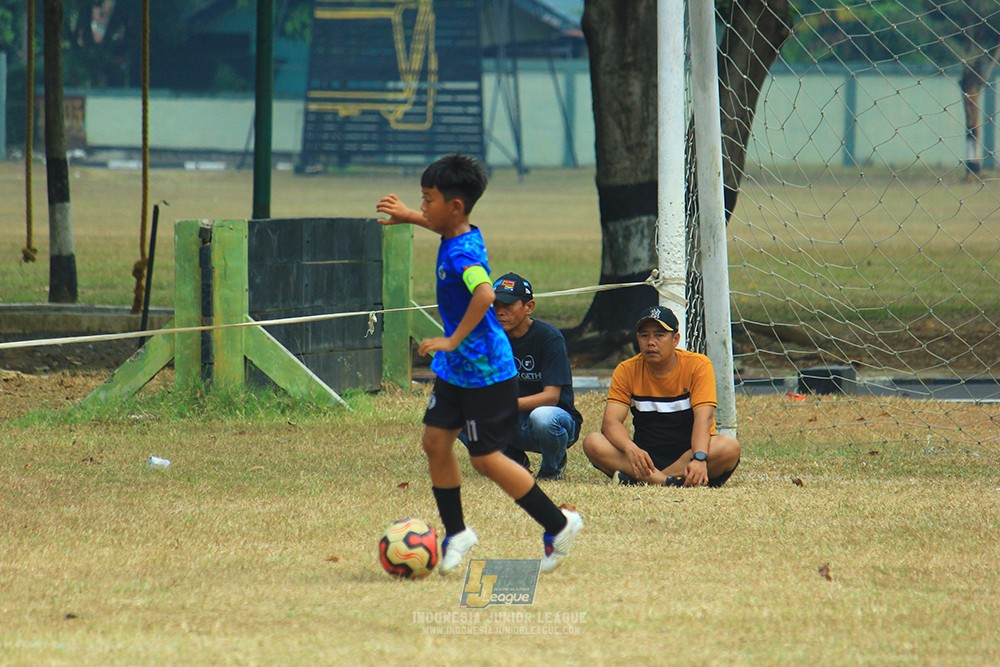 ijlu11 big8 190726 farama fc vs steelford united