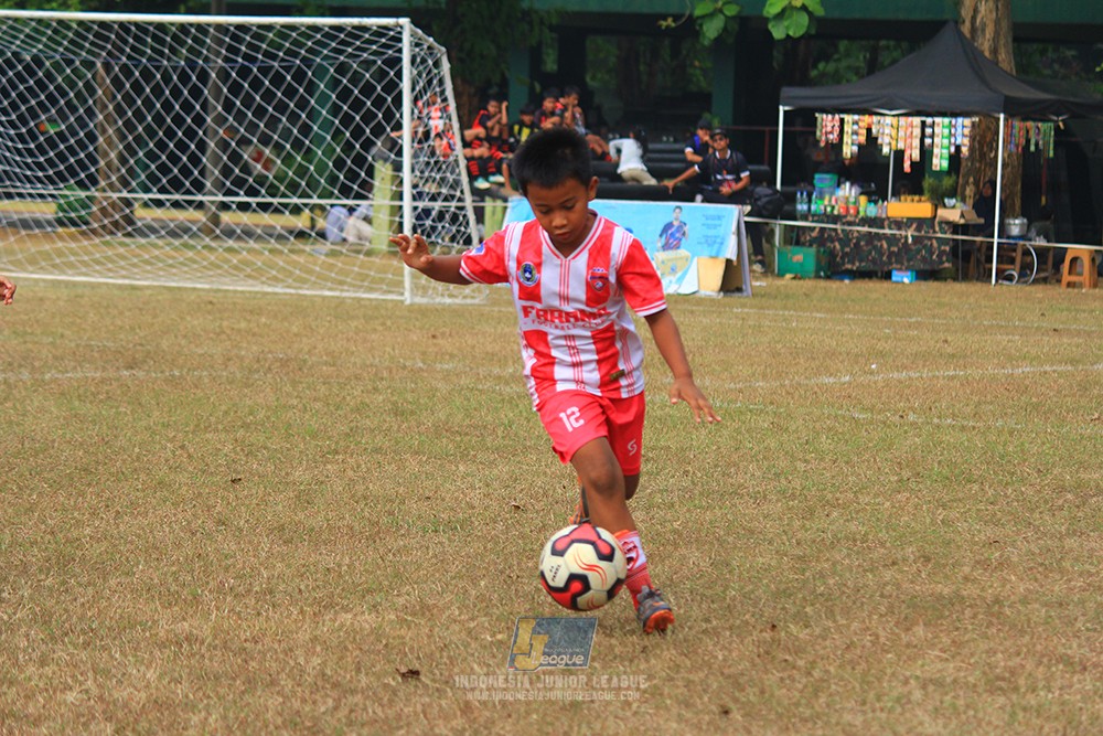 ijlu11 big8 190726 farama fc vs steelford united