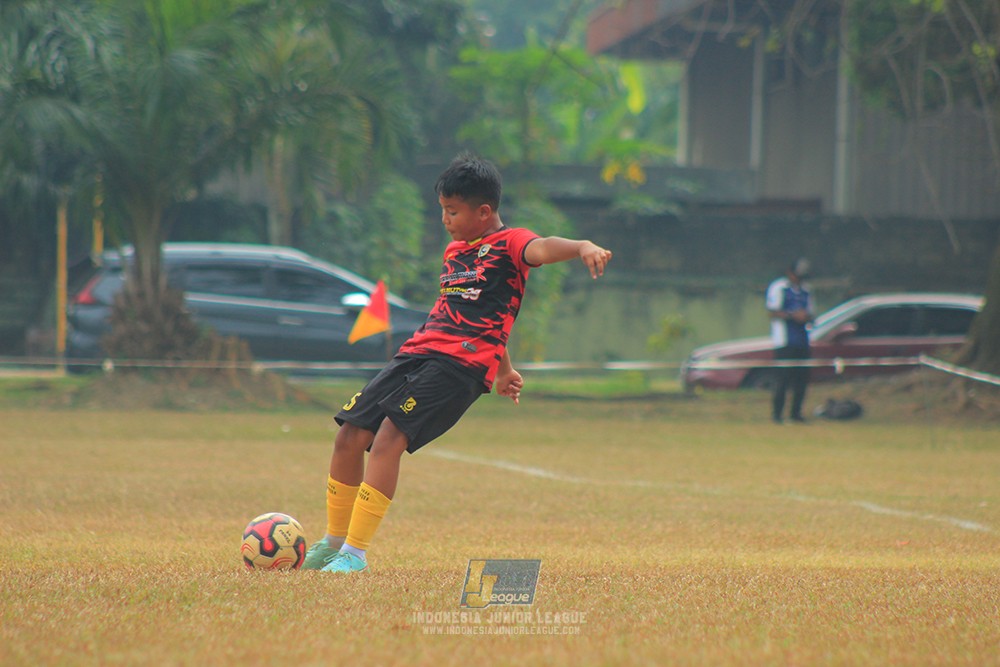 ijlu11 big8 190726 gagak muda vs khenzi united