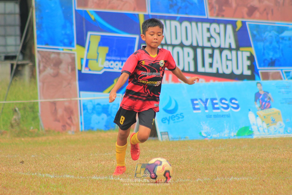 ijlu11 big8 190726 gagak muda vs khenzi united