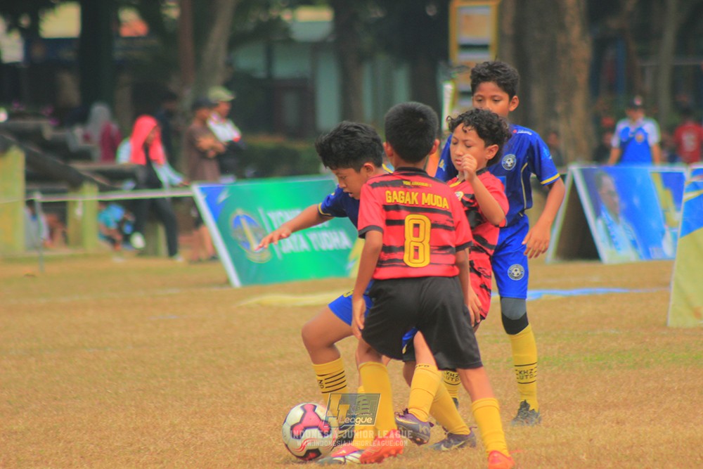ijlu11 big8 190726 gagak muda vs khenzi united