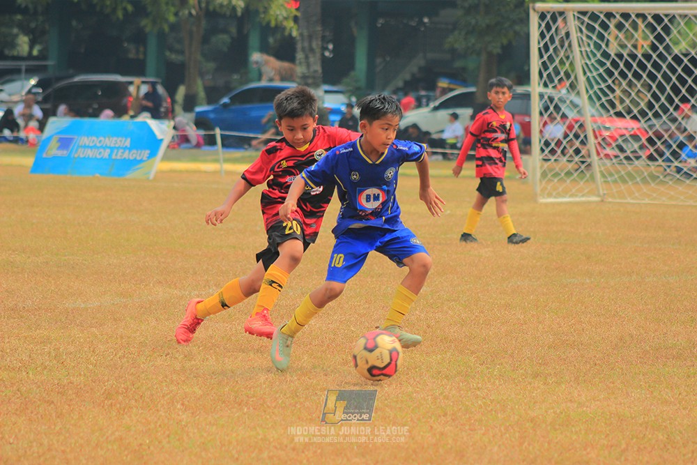 ijlu11 big8 190726 gagak muda vs khenzi united