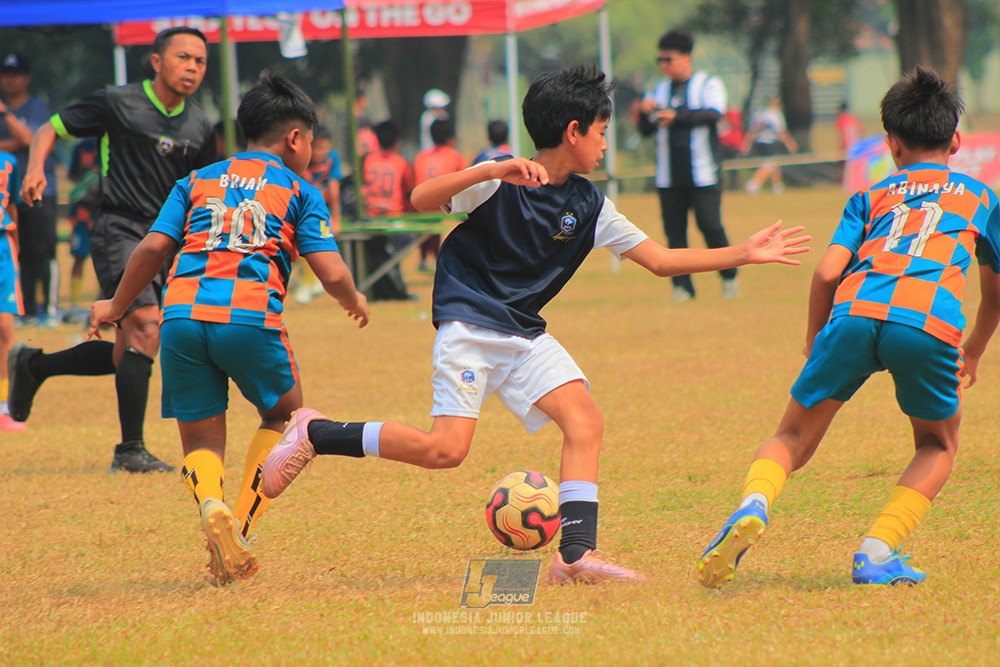 ijlu11 big8 190726 jakarta academy soccer vs fff academy blue