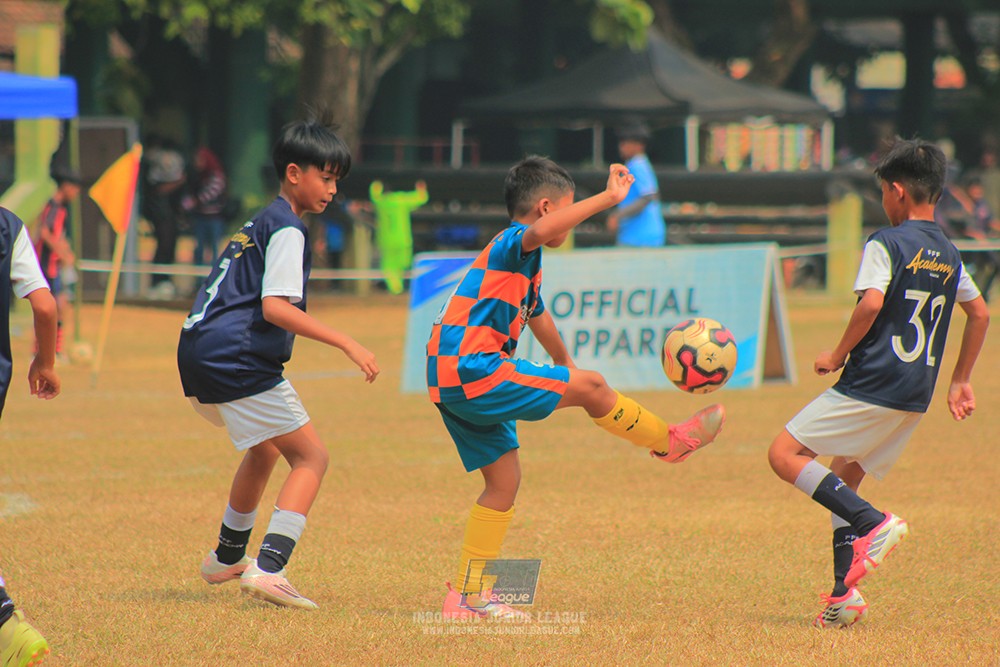 ijlu11 big8 190726 jakarta academy soccer vs fff academy blue
