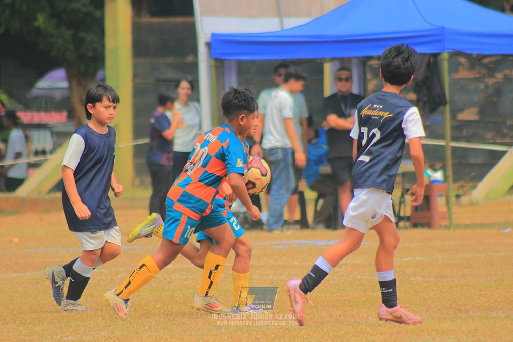 ijlu11 big8 190726 jakarta academy soccer vs fff academy blue