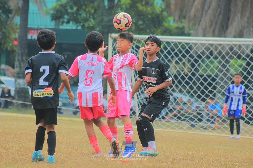 ijlu11 big8 190726 jips soccer vs farama fc