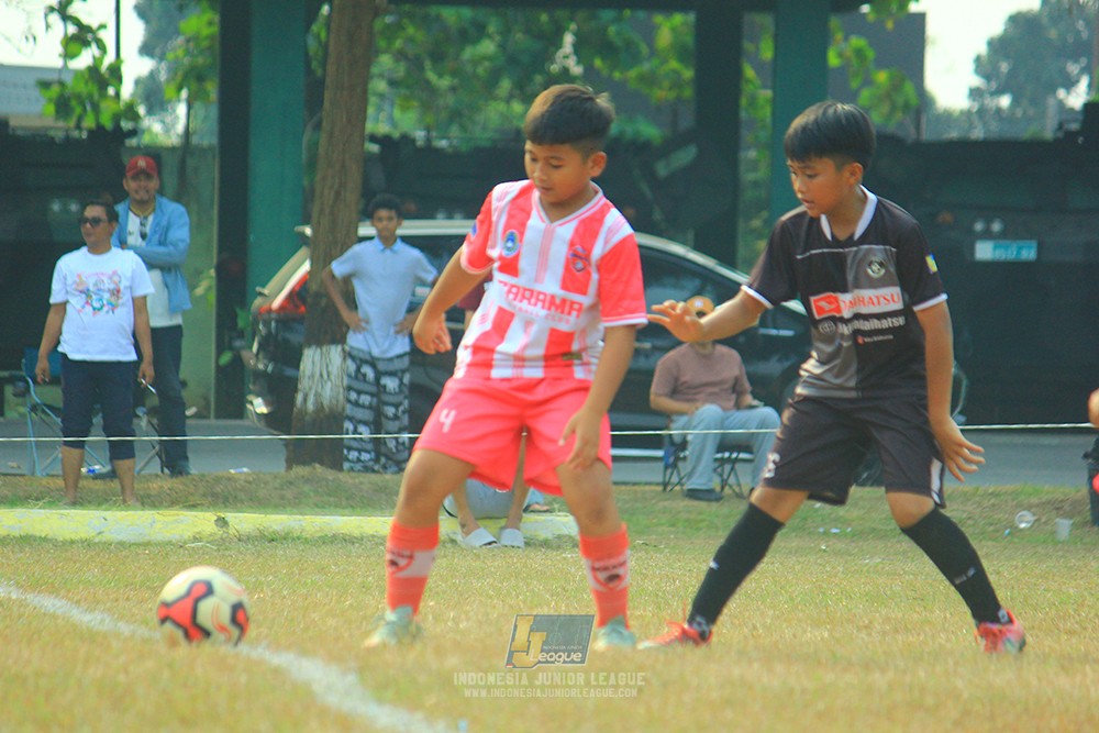 ijlu11 big8 190726 jips soccer vs farama fc